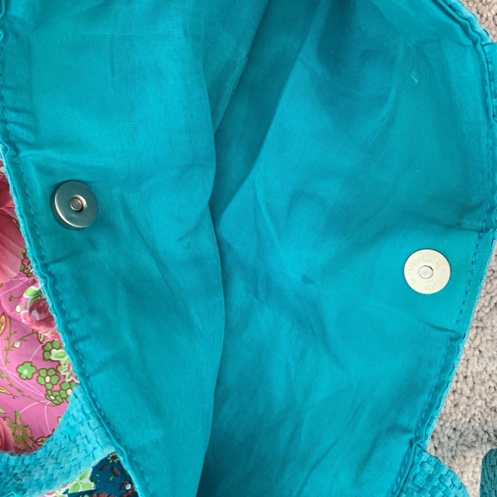 Flower Patterned Bag - Picture 3 of 6